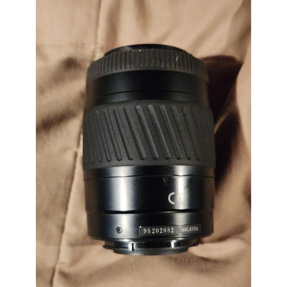 Minolta AF Zoom 70-210mm f/4.5-5.6 Macro Lens Sony A-Mount w/ Hood & Both Caps